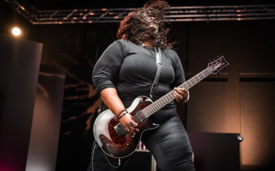 Diamond Rowe (Tetrarch) bekommt als erste afroamerikanische Gitarristin Jackson Signature Modell